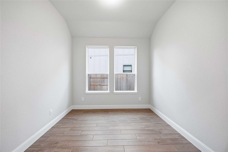 Spacious, unfurnished interior of a new home in Elyson, Katy (Image 29).