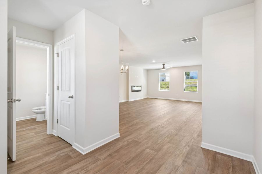 4br New Home in Hogansville, GA.  - Slide 7