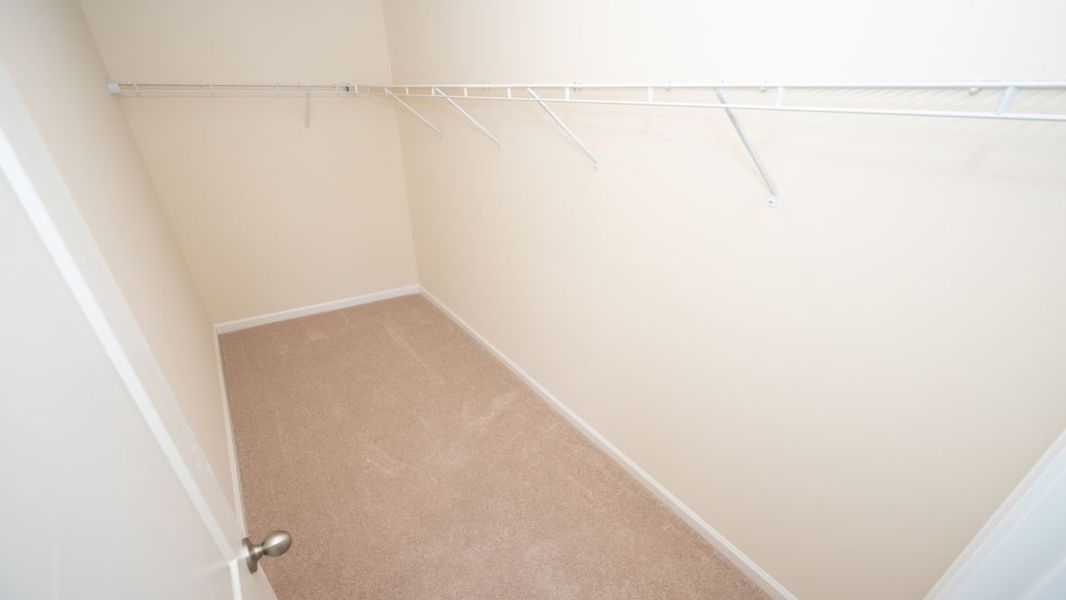 Representative unfurnished interior of a home built from the EATON by D.R. Horton in Waterbridge, Myrtle Beach (Image 37).
