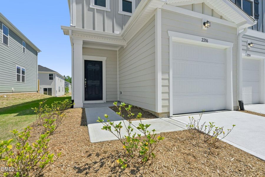 5-web-or-mls-Rabbitbrush St-S2304-005