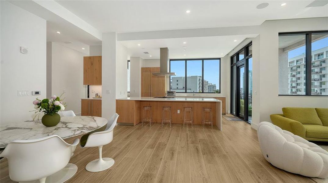 Furnished interior view inside a new home in , Sarasota (Image 7).