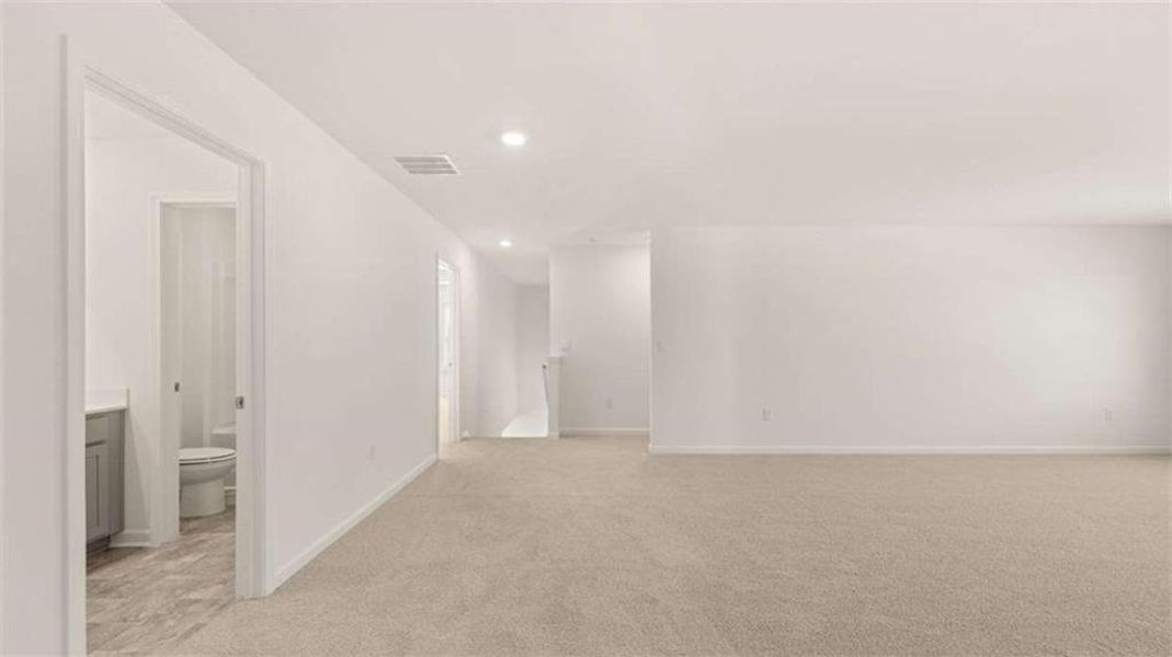 Spacious, unfurnished interior of a new home in , Dacula (Image 29).