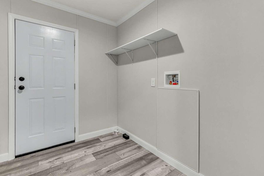 Spacious, unfurnished interior of a new home in , Holly Hill (Image 19).