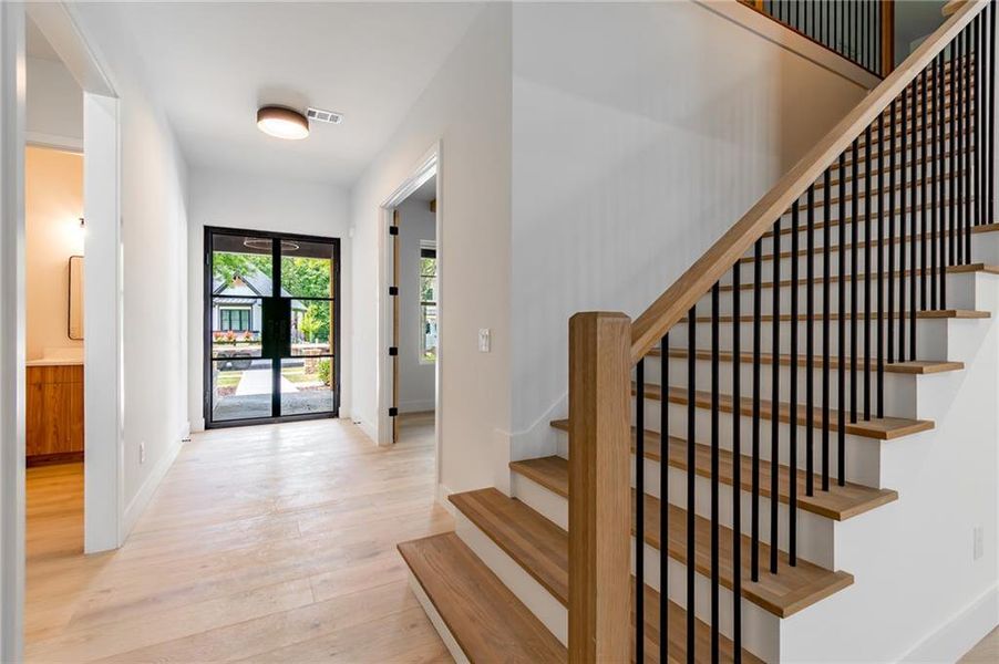 Spacious, unfurnished interior of a new home in , Gainesville (Image 52).