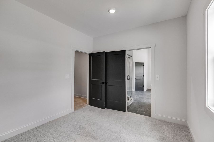 Spacious, unfurnished interior of a new home in The Meadows at Lake Circle, Buchanan (Image 38).