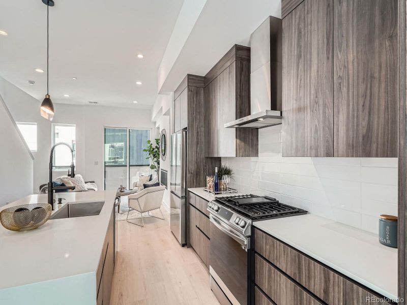 10 2nd Floor Kitchen.jpg