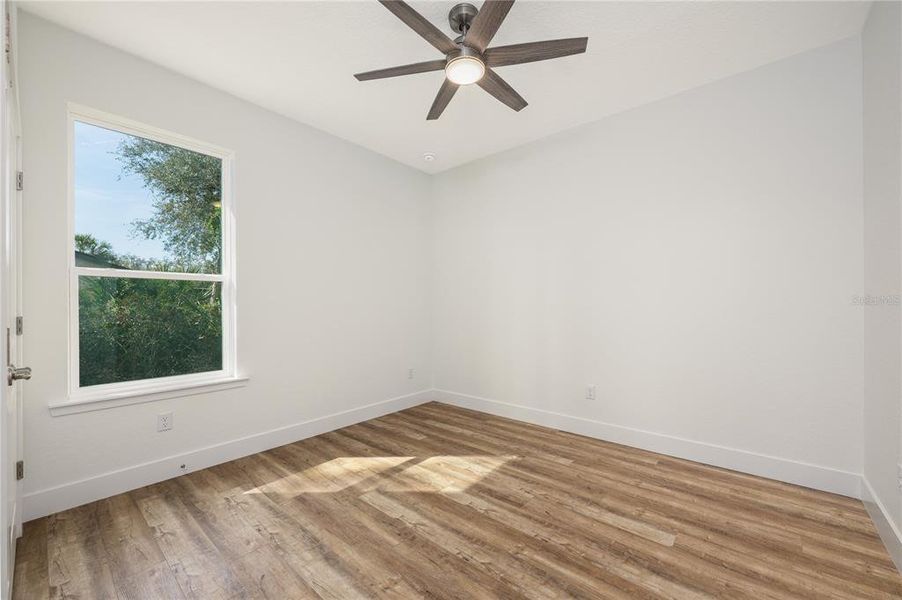Spacious, unfurnished interior of a new home in , Deland (Image 14).