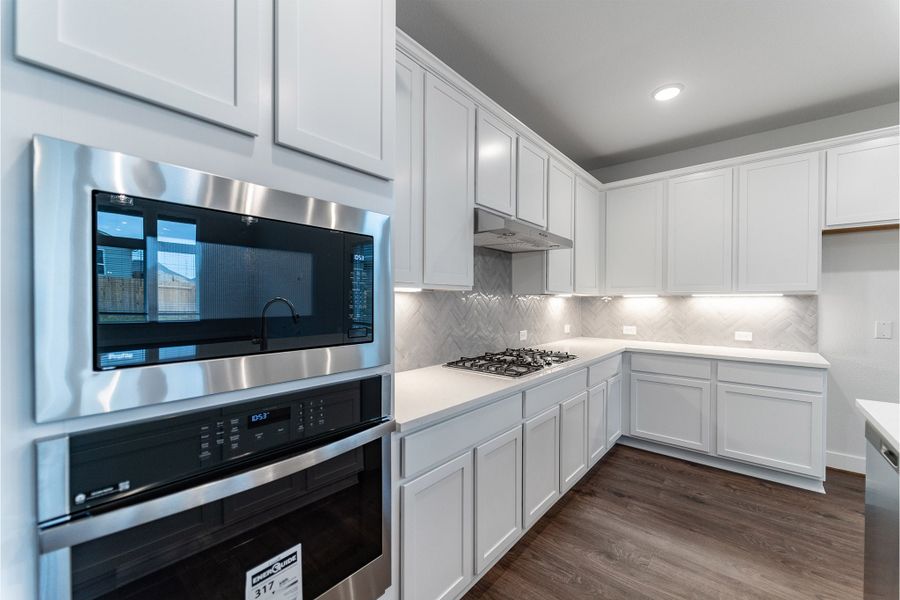 Furnished interior view inside a new home in Sunfield, Buda (Image 6).