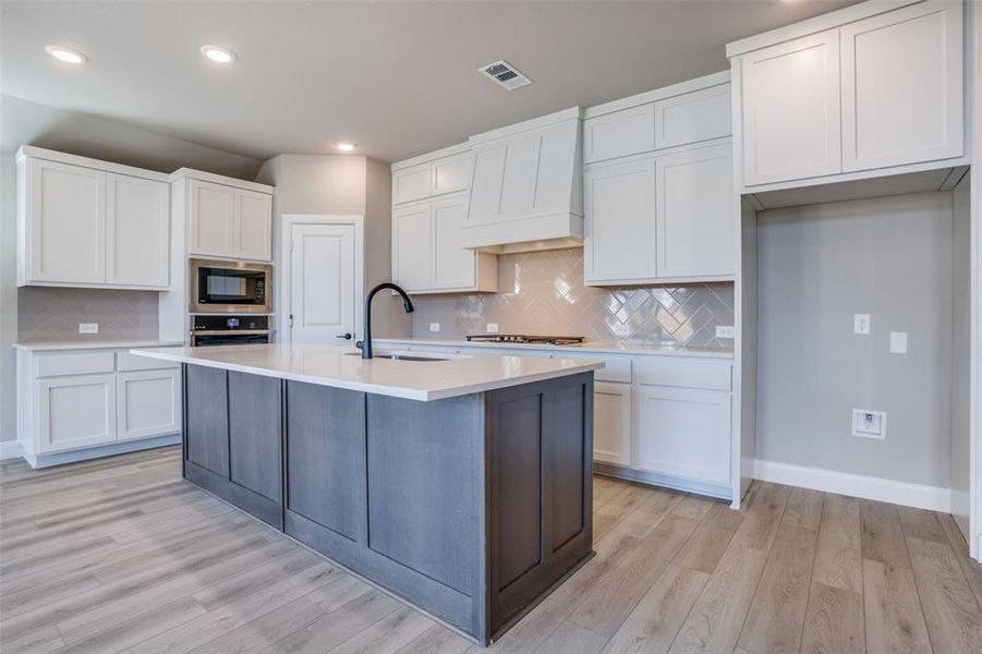 Furnished interior view inside a new home in West Crossing, Anna (Image 9).
