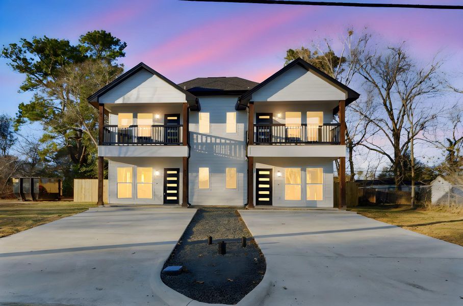 Front exterior of a new home in , Liberty, TX, highlighting curb appeal (Image 1). Front exterior of a new home in , Liberty, TX, highlighting curb appeal (Image 1).