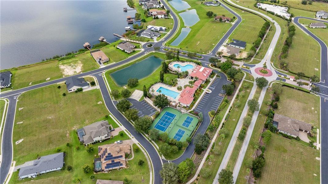 Image 89 of a home in .