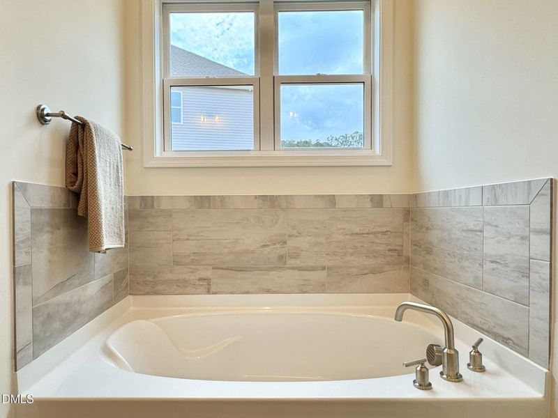 20260109_192824407_iOS