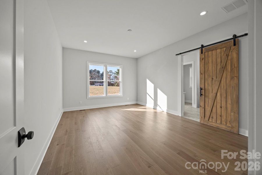 Spacious, unfurnished interior of a new home in , Statesville (Image 34).