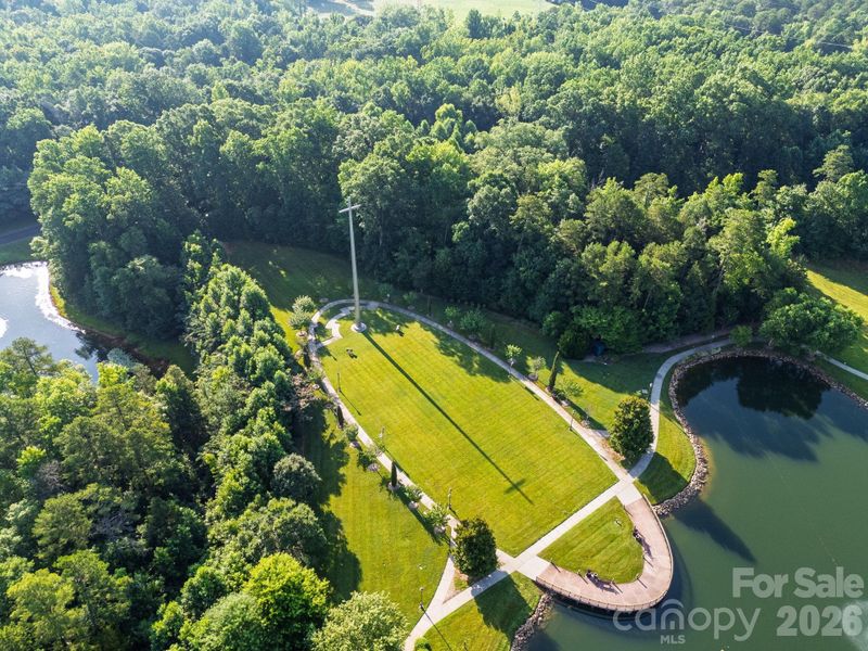 Natural landscape and outdoor views near Harris Mill in Fort Mill (Image 26).