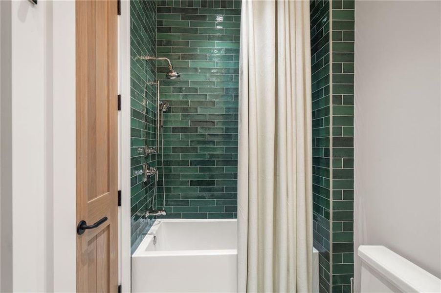 Close-up of interior finishes inside a home in , Flowery Branch (Image 21).