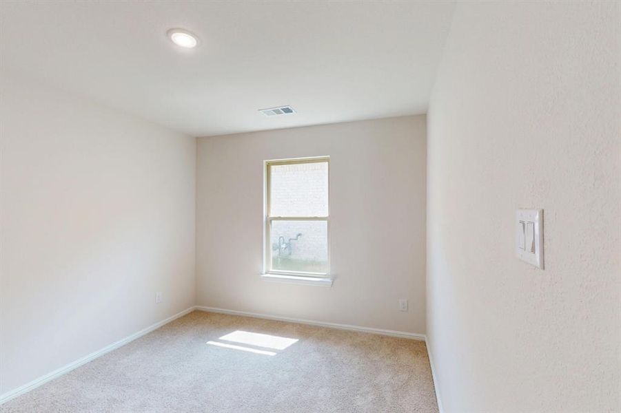 Spacious, unfurnished interior of a new home in Elevon, Lavon (Image 15). Spacious, unfurnished interior of a new home in Elevon, Lavon (Image 15).