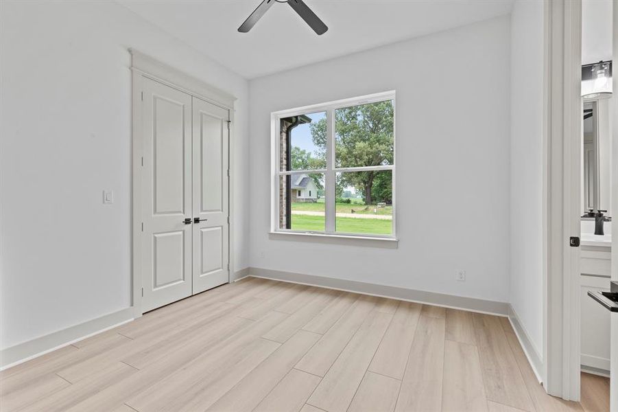 Spacious, unfurnished interior of a new home in , Tyler (Image 28).