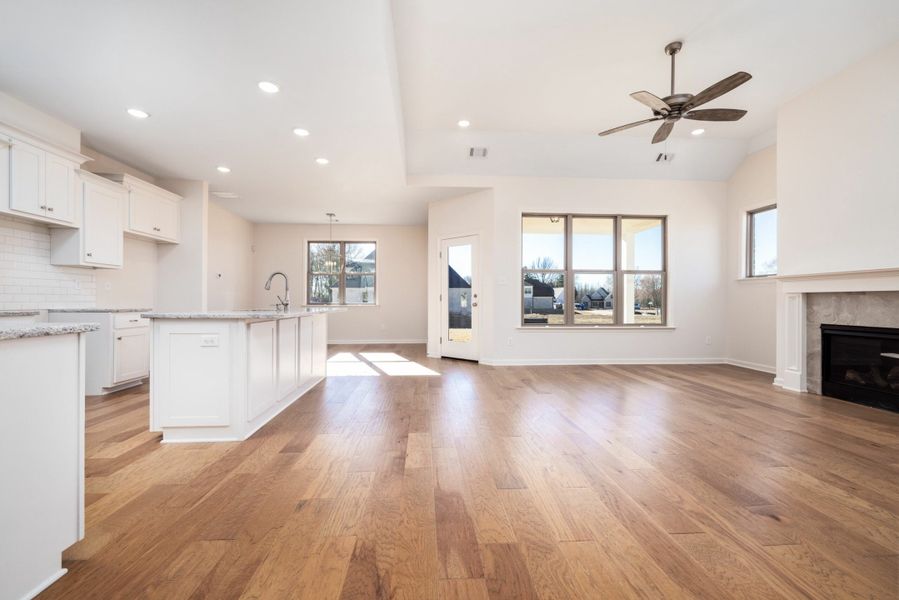 Representative furnished interior of a home built from the Newcastle by Grant Homes LLC in Valleybrook, Oakland (Image 6).
