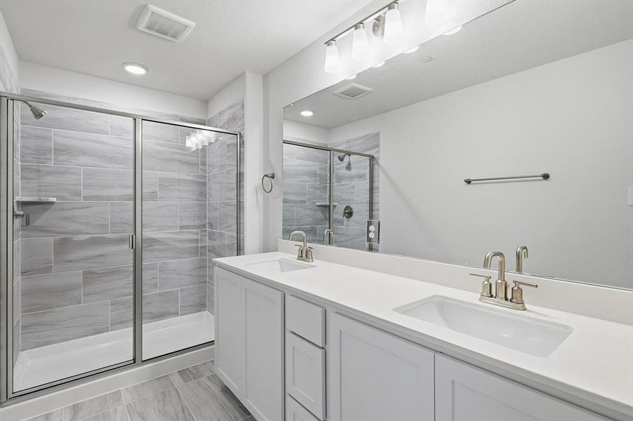 Furnished interior view inside a new home in , Fort Worth (Image 10).