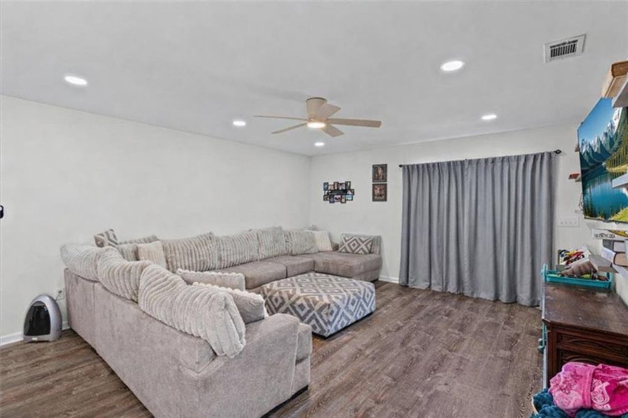 Furnished interior view inside a new home in , Rome (Image 9).