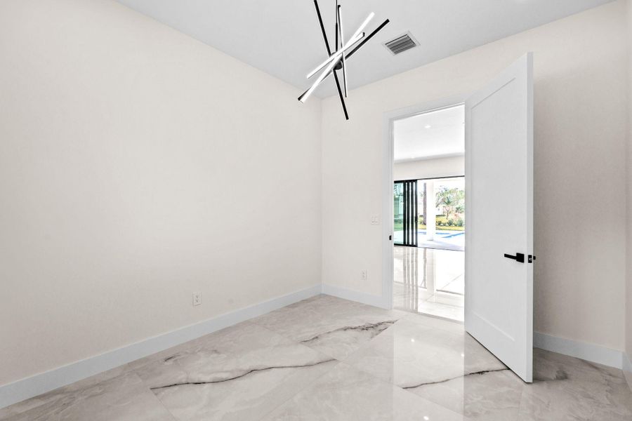 40-web-or-mls-A7409497 40-web-or-mls-A7409497