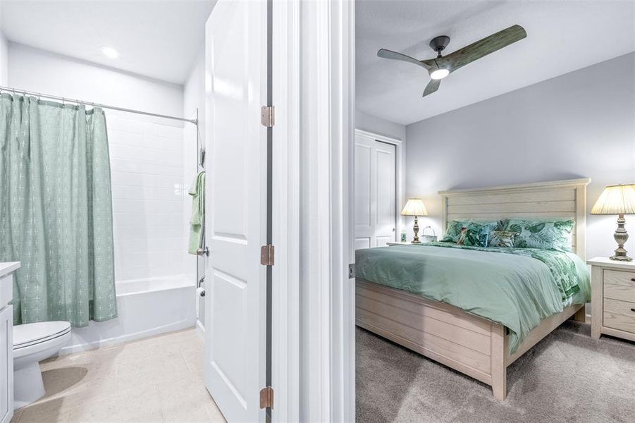 Furnished interior view inside a new home in , Wesley Chapel (Image 32).