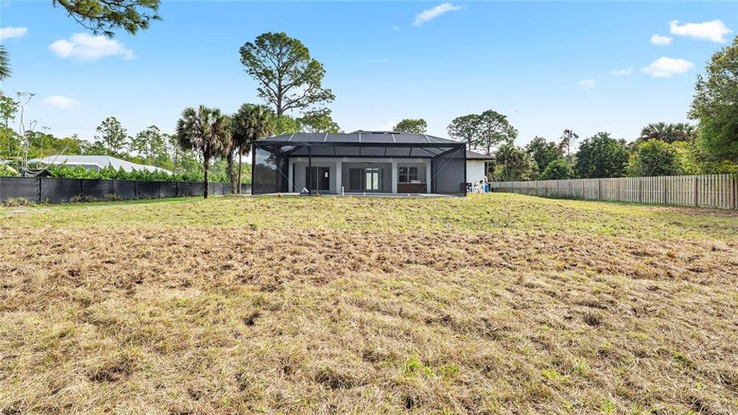Exterior details and patio area of a home in , Naples (Image 27).