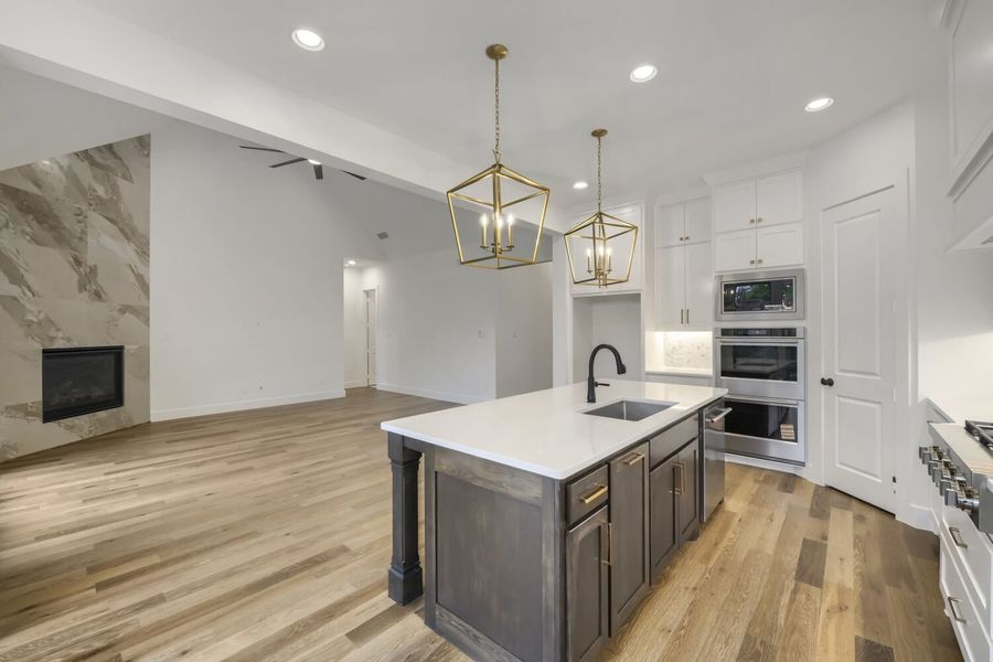 Plan 1642 Representative Photo