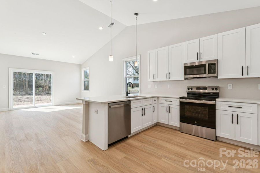 Furnished interior view inside a new home in , Kings Mountain (Image 10).
