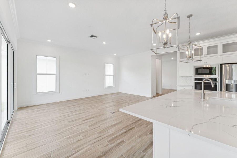 Kitchen, Great Room and Dining Area Kitchen, Great Room and Dining Area
