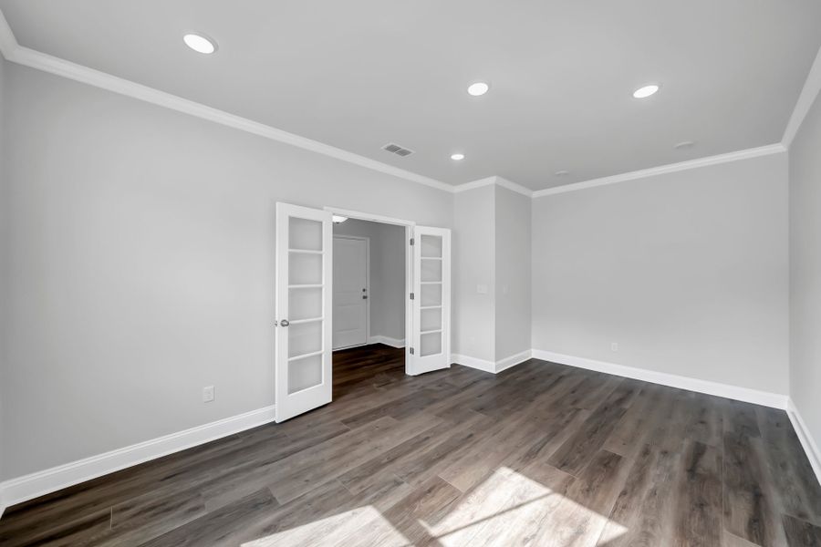 Spacious, unfurnished interior of a new home in Monroe Preserve, Chapin (Image 42).