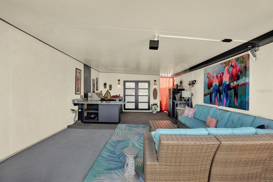 Image 52 of a home in .