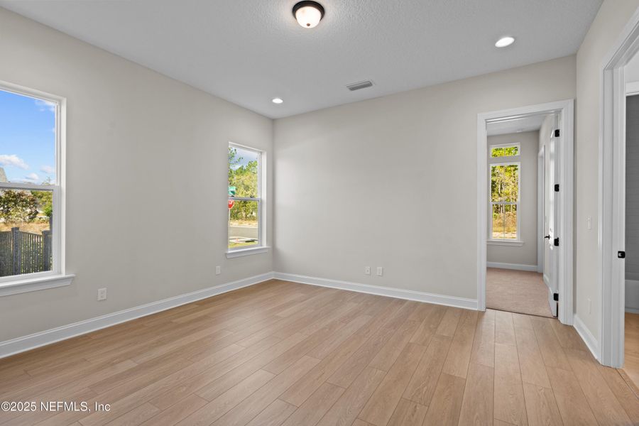Spacious, unfurnished interior of a new home in SilverLeaf, St. Augustine (Image 31). Spacious, unfurnished interior of a new home in SilverLeaf, St. Augustine (Image 31).
