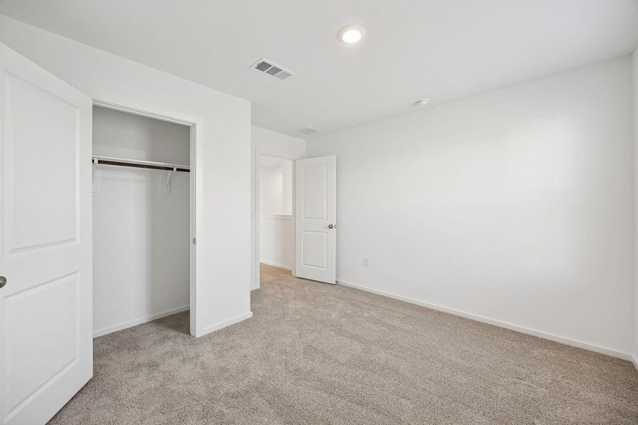 Spacious, unfurnished interior of a new home in Decker Farms, Magnolia (Image 25).