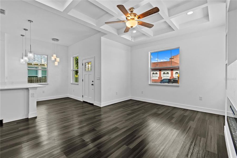 Spacious, unfurnished interior of a new home in , St. Petersburg (Image 46). Spacious, unfurnished interior of a new home in , St. Petersburg (Image 46).