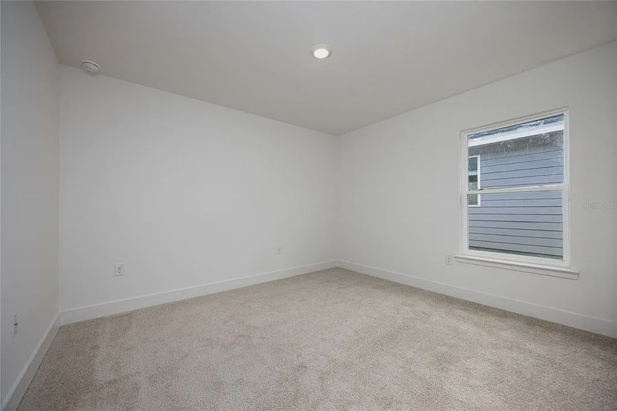 Spacious, unfurnished interior of a new home in Briarwood, Alachua (Image 25).