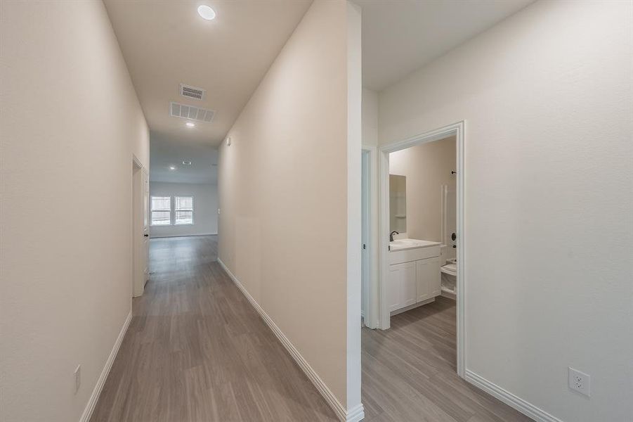 Spacious, unfurnished interior of a new home in Courtland Place, Cleburne (Image 23). Spacious, unfurnished interior of a new home in Courtland Place, Cleburne (Image 23).
