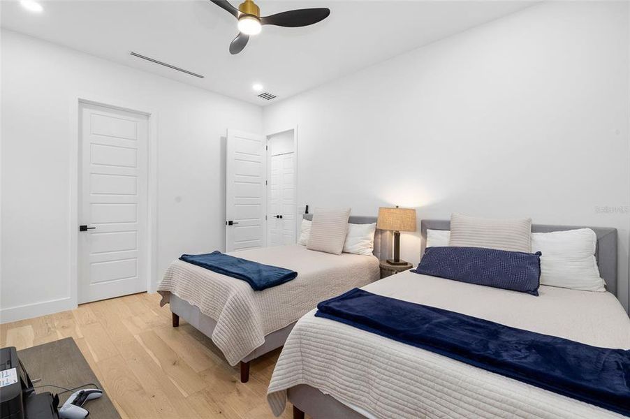 Furnished interior view inside a new home in , Tampa (Image 39).