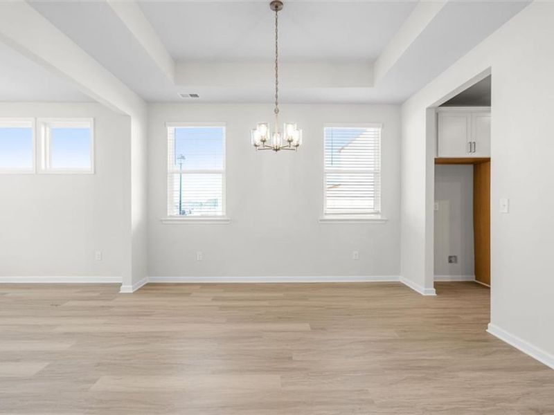 Spacious, unfurnished interior of a new home in Wehunt Meadows, Hoschton (Image 15).