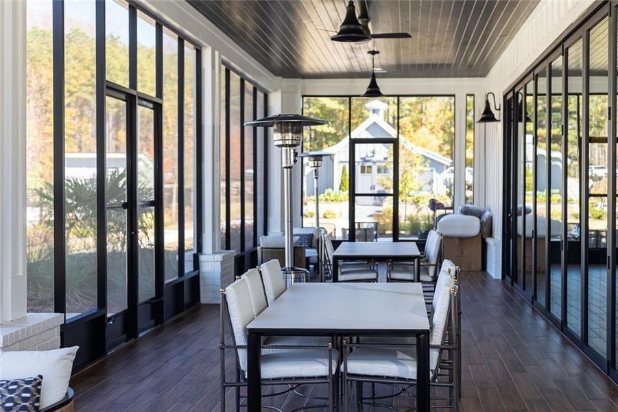 Community amenities in Soleil Belmont Park, Canton (Image 25).