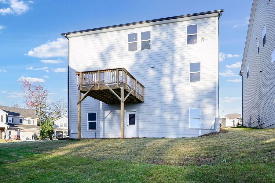 Exterior details and patio area of a home in Falls Creek, Flowery Branch (Image 3).