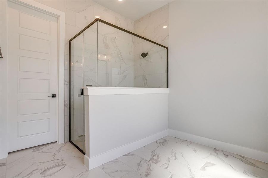 Furnished interior view inside a new home in Pecan Grove, Burleson (Image 6). Furnished interior view inside a new home in Pecan Grove, Burleson (Image 6).