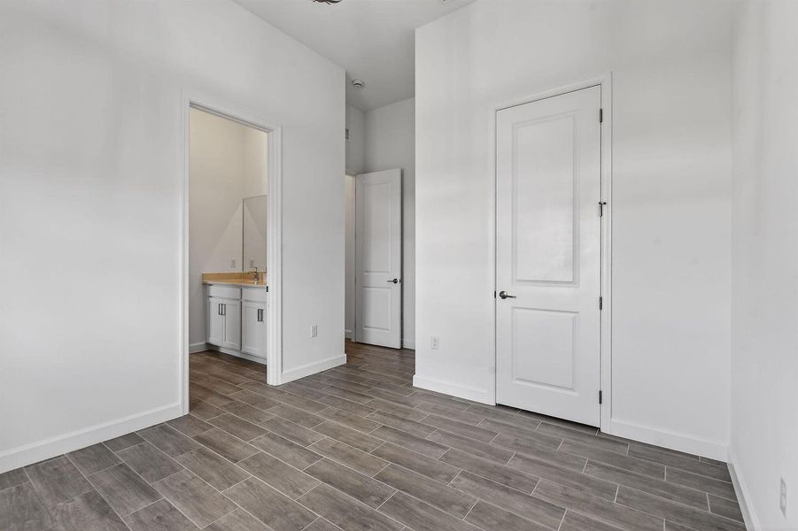 Bathroom Bathroom