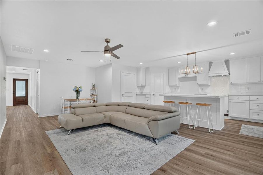 Furnished interior view inside a new home in , Lake Worth (Image 10).
