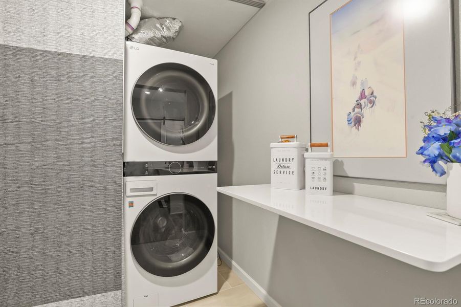 Furnished interior view inside a new home in Stonegate Condos, Parker (Image 18).