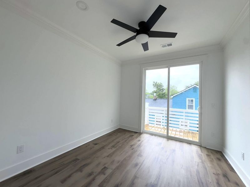 Spacious, unfurnished interior of a new home in , North Charleston (Image 23).