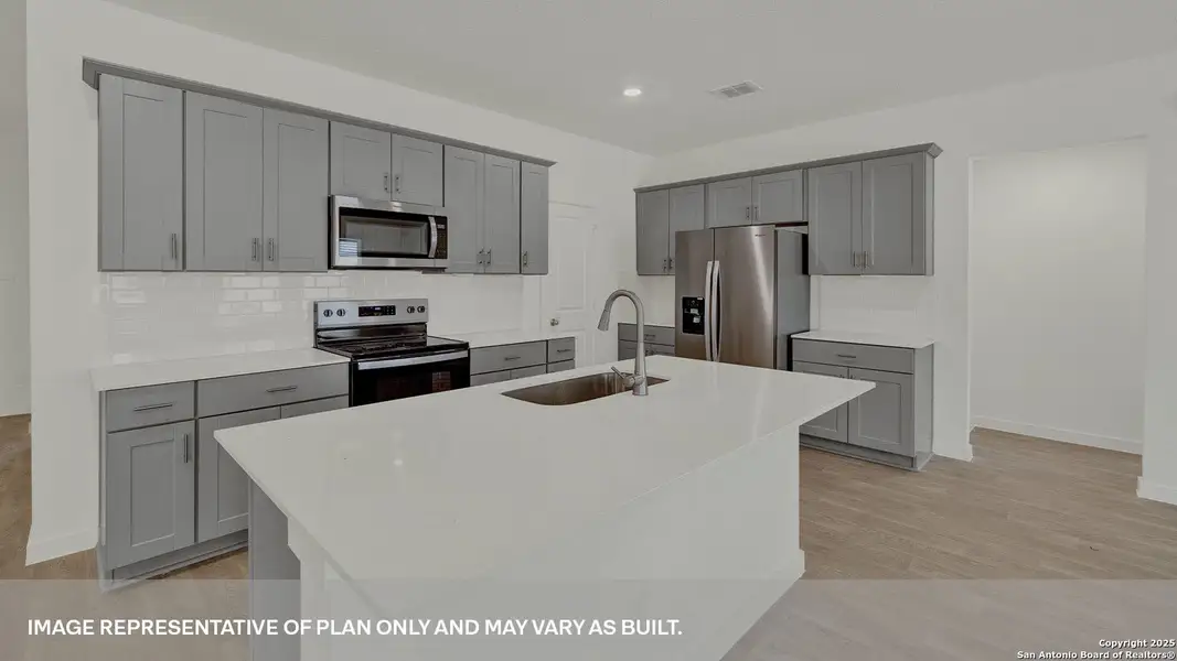 Furnished interior view inside a new home in Sonoma Oaks, Fredericksburg (Image 5). Furnished interior view inside a new home in Sonoma Oaks, Fredericksburg (Image 5).