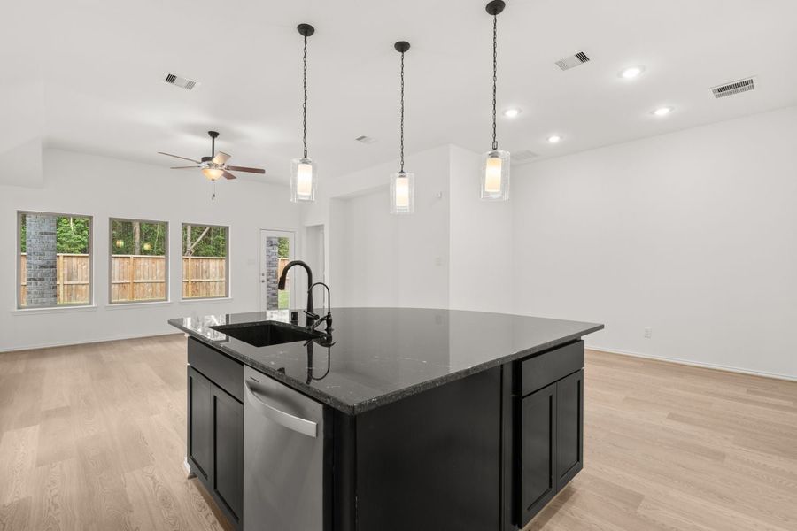 1,759sf New Home in Manvel, TX.  - Slide 6