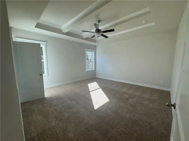 Spacious, unfurnished interior of a new home in Rosewood Lake Estates, Hoschton (Image 25).