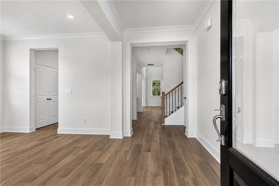 Spacious, unfurnished interior of a new home in Willow Creek, Watkinsville (Image 16). Spacious, unfurnished interior of a new home in Willow Creek, Watkinsville (Image 16).